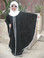 Laila girl abaya